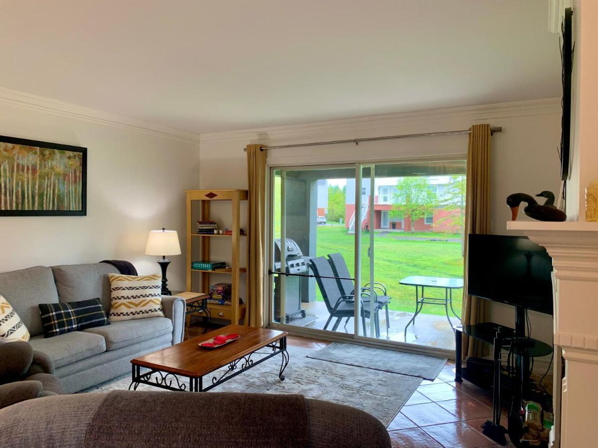 Superbe Condo Plage-Memphremagog Magog Exterior photo